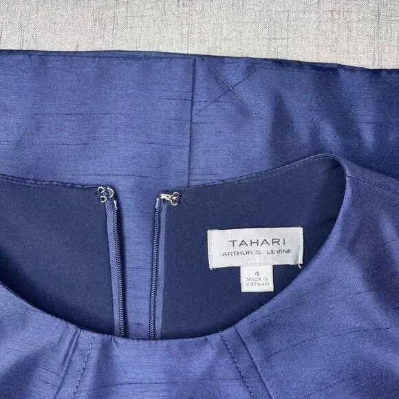 Tahari Satin Sleeveless Shift Dress Baby Blue Size 4 - Picture 8 of 10
